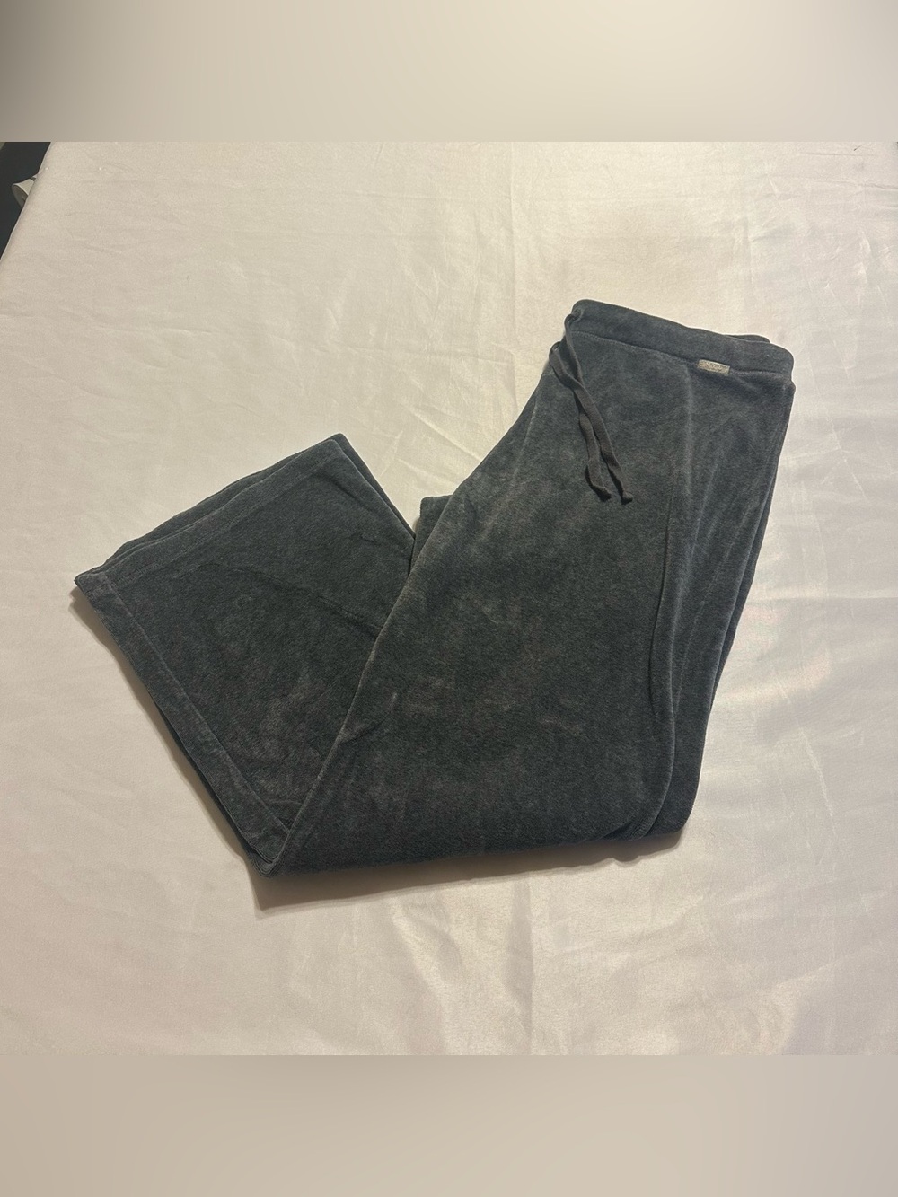 Woman’s Dark Gray Fleece Lounge Pants